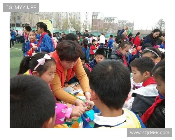 阿诺德语音教练莎拉杜克发Ins分享合作点滴引发网友热议